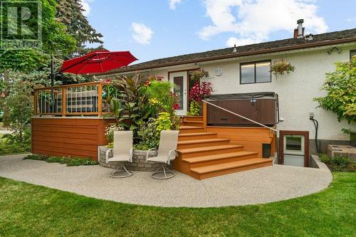 2501 Crestview Road, West Kelowna, BC - Outdoor With Deck Patio Veranda