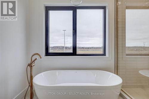 5 Sycamore Road, Southwold (Talbotville), ON - Indoor Photo Showing Bathroom