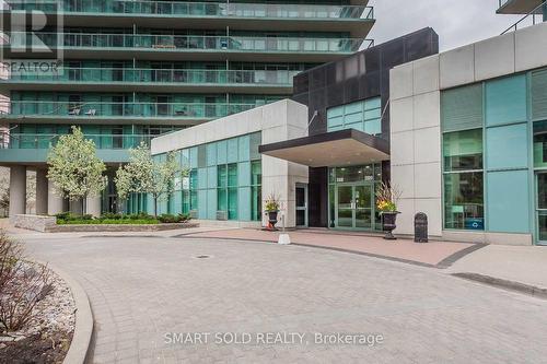 706 - 5508 Yonge Street, Toronto, ON - Outdoor