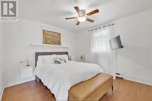 1574 Hall, Windsor, ON - Indoor Photo Showing Bedroom