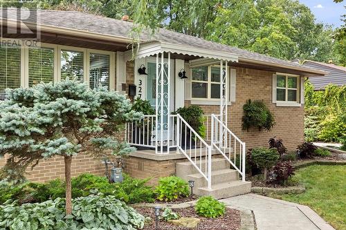 3279 Mckay, Windsor, ON - Outdoor