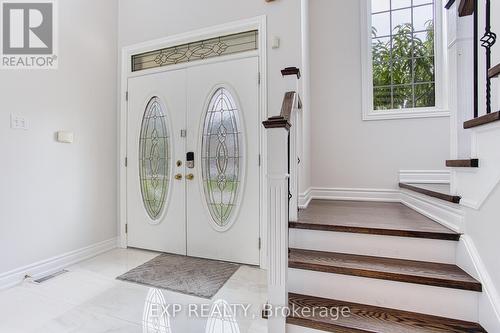 96 Glenmeadow Crescent, Hamilton, ON - Indoor Photo Showing Other Room