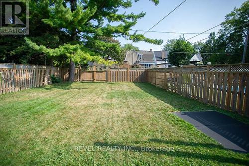 59 Lansdowne Avenue, Brantford, ON - Outdoor With Backyard