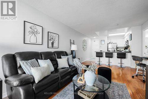 1201 - 350 Red Maple Road, Richmond Hill (Langstaff), ON - Indoor Photo Showing Living Room