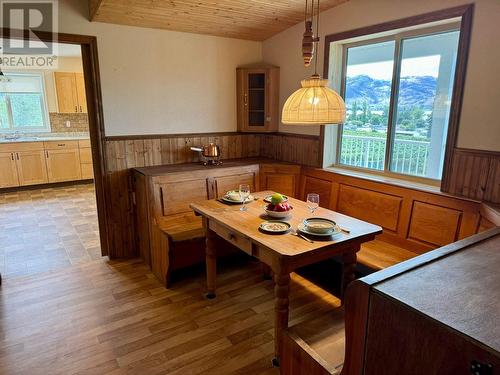 3251 41St Street, Osoyoos, BC - Indoor Photo Showing Dining Room