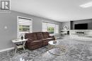 301 Reynolds Road, London, ON  - Indoor Photo Showing Living Room 