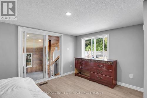 301 Reynolds Road, London, ON - Indoor Photo Showing Bedroom