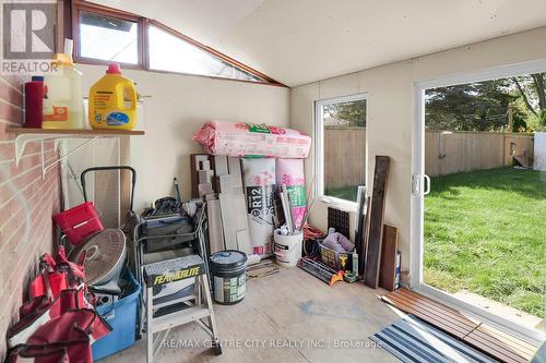 301 Reynolds Road, London, ON - Indoor Photo Showing Other Room