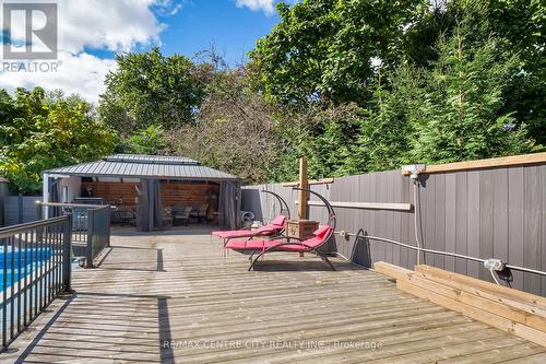 301 Reynolds Road, London, ON - Outdoor With Deck Patio Veranda