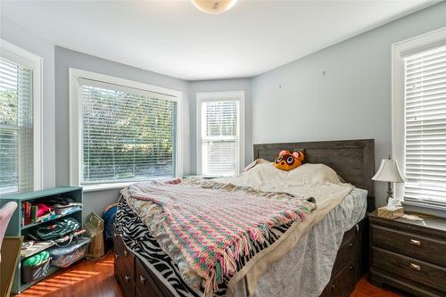 491 6 Street, Salmon Arm, BC - Indoor Photo Showing Bedroom