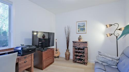 2102-4042 Pritchard Drive, West Kelowna, BC - Indoor