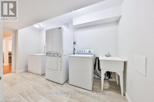 225 Andrews Trail, Milton, ON - Indoor Photo Showing Laundry Room