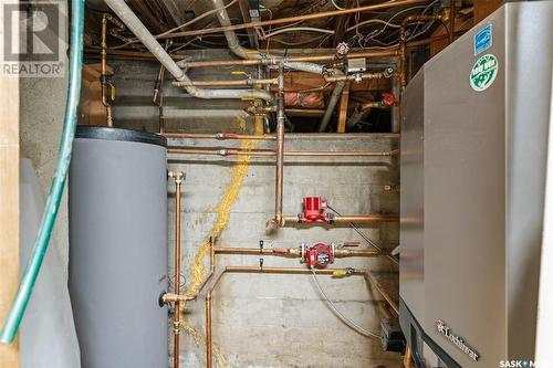 1414 Lorne Avenue, Saskatoon, SK - Indoor Photo Showing Basement