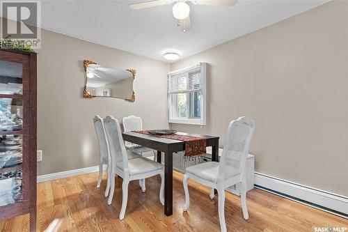 1414 Lorne Avenue, Saskatoon, SK - Indoor Photo Showing Dining Room