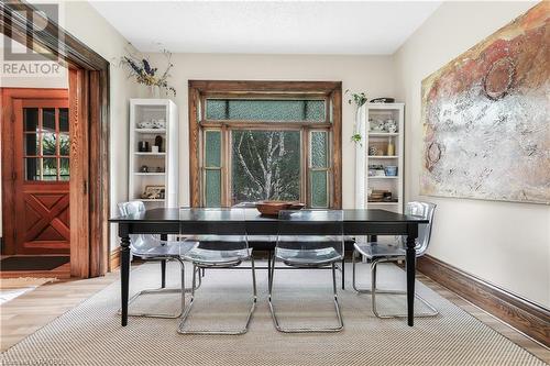 1588 5Th Avenue A W, Owen Sound, ON - Indoor Photo Showing Dining Room