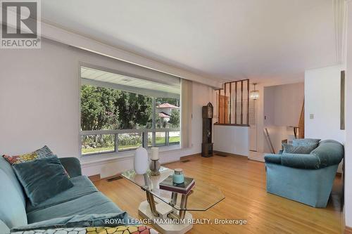 9 Ollerton Road, Toronto, ON - Indoor Photo Showing Living Room