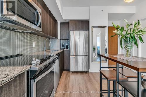 3619 - 30 Shore Breeze Drive, Toronto, ON - Indoor Photo Showing Kitchen With Stainless Steel Kitchen With Upgraded Kitchen