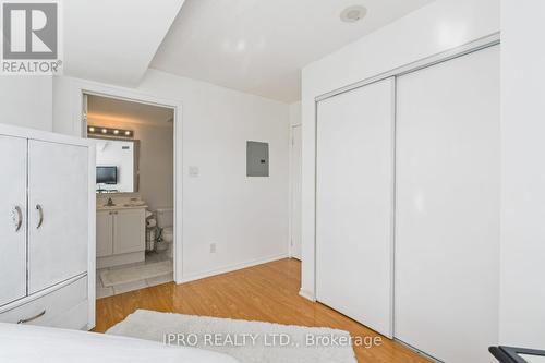 1606 - 9 George Street, Brampton, ON - Indoor