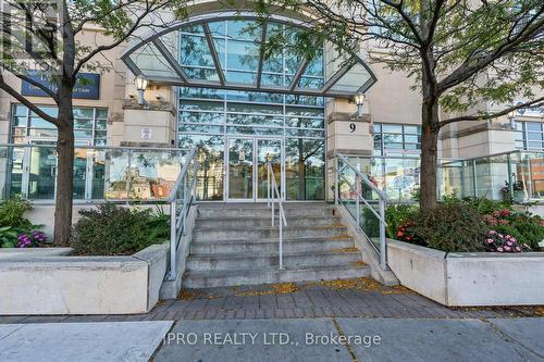 1606 - 9 George Street, Brampton, ON - Outdoor