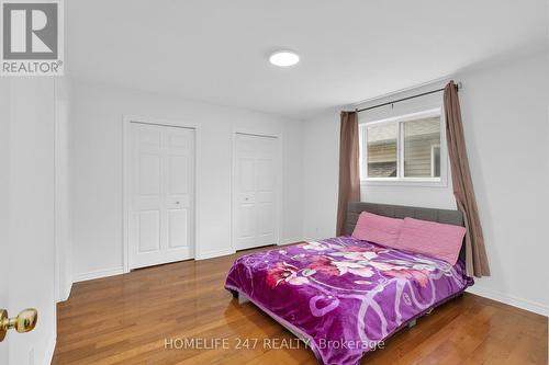 2391 Duneshill Avenue, Windsor, ON - Indoor Photo Showing Bedroom