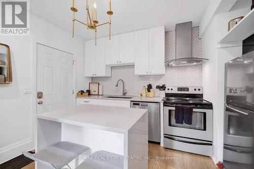 11 Mansion Street, Kitchener, ON - Indoor Photo Showing Kitchen With Stainless Steel Kitchen With Upgraded Kitchen