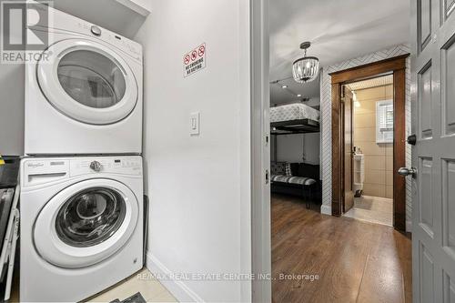 11 Mansion Street, Kitchener, ON - Indoor Photo Showing Laundry Room