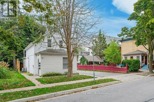 11 Mansion Street, Kitchener, ON - Outdoor