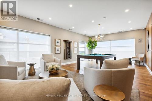 308 - 1878 Gordon Street, Guelph, ON - Indoor Photo Showing Living Room