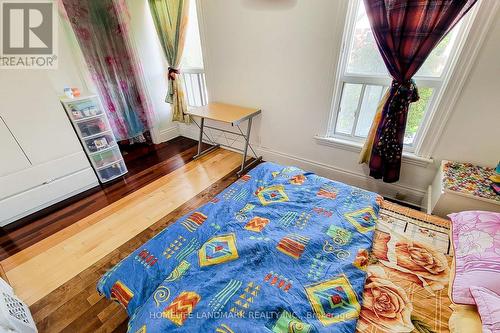 56 Arthur Avenue N, Hamilton, ON - Indoor Photo Showing Bedroom