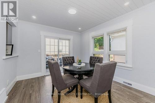 58 John Street W, Waterloo, ON - Indoor Photo Showing Dining Room