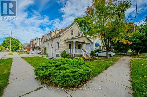 58 John Street W, Waterloo, ON - Outdoor