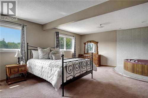 1838 Regional 97 Road, Flamborough, ON - Indoor Photo Showing Bedroom