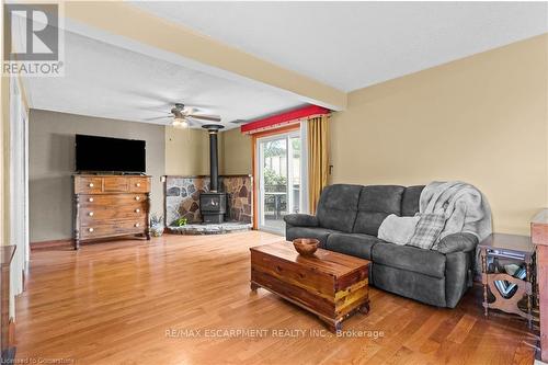 247 Highway #5, Brant, ON - Indoor Photo Showing Living Room