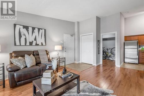 408 - 1340 Main Street E, Milton, ON - Indoor Photo Showing Living Room