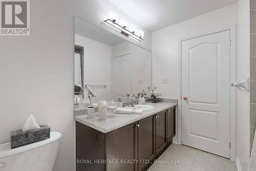 103 Alldread Crescent, Clarington, ON - Indoor Photo Showing Bathroom