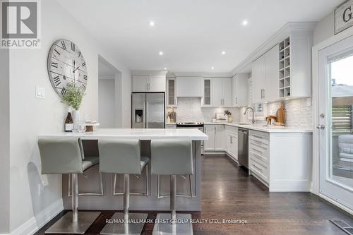 62 Deverell Street, Whitby, ON - Indoor Photo Showing Kitchen With Upgraded Kitchen