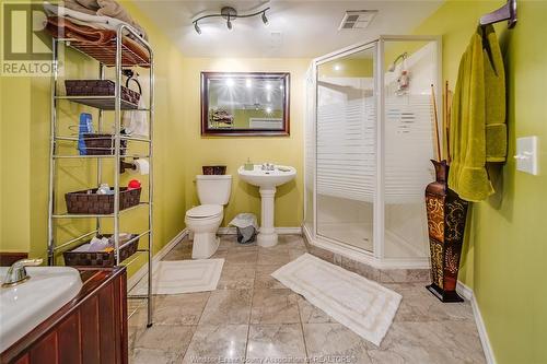 2153 Dominion, Windsor, ON - Indoor Photo Showing Bathroom