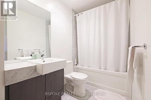 1502 - 8 The Esplanade, Toronto, ON - Indoor Photo Showing Bathroom