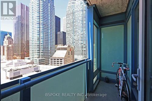 1502 - 8 The Esplanade, Toronto, ON - Outdoor