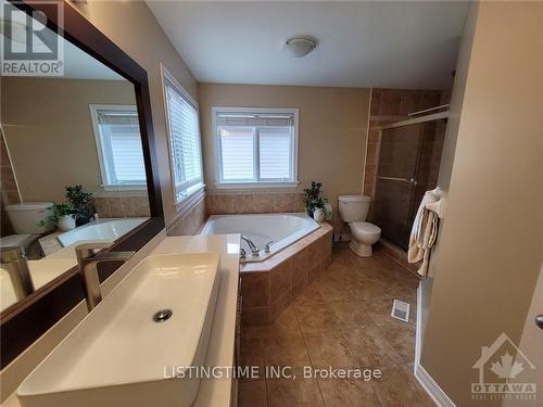 115 Sirocco Crescent, Ottawa, ON - Indoor Photo Showing Bathroom