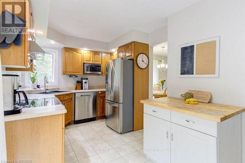 185 Albert Street, Arran-Elderslie, ON - Indoor Photo Showing Kitchen