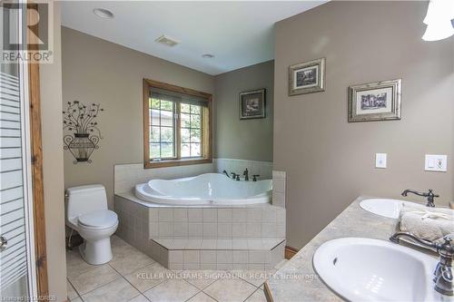 165 Lakeshore Drive, Hastings Highlands, ON - Indoor Photo Showing Bathroom