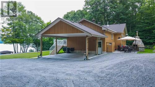 165 Lakeshore Drive, Hastings Highlands, ON - Outdoor