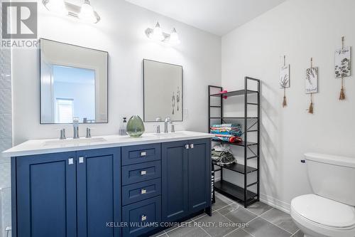 112 Freedom Crescent, Hamilton, ON - Indoor Photo Showing Bathroom