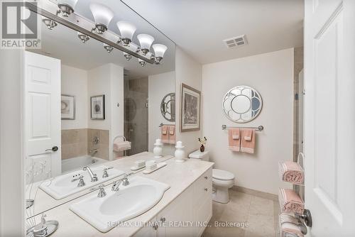 203 - 3085 Bloor Street W, Toronto, ON - Indoor Photo Showing Bathroom