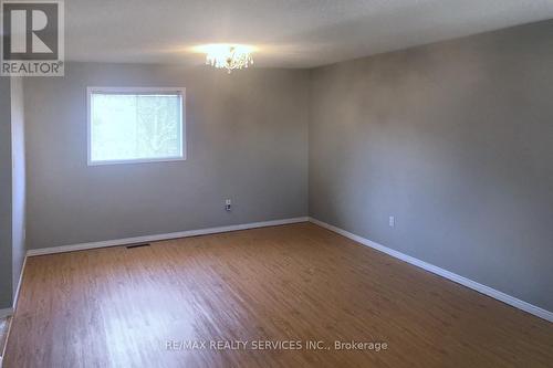 12 Summerfield Crescent, Brampton, ON - Indoor Photo Showing Other Room