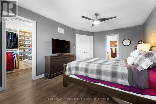 22 Abigail Crescent, Caledon, ON - Indoor Photo Showing Bedroom