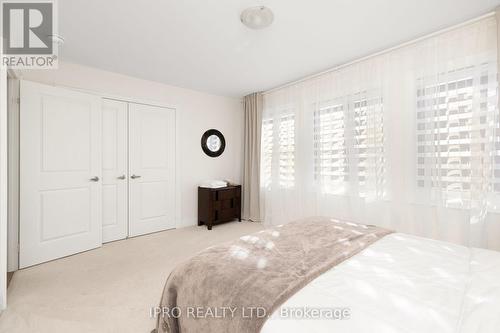 115 Muirfield Drive, Barrie, ON - Indoor Photo Showing Bedroom