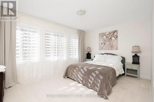 115 Muirfield Drive, Barrie, ON - Indoor Photo Showing Bedroom