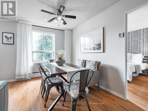 301 - 80 Charles Street E, Toronto, ON - Indoor Photo Showing Dining Room